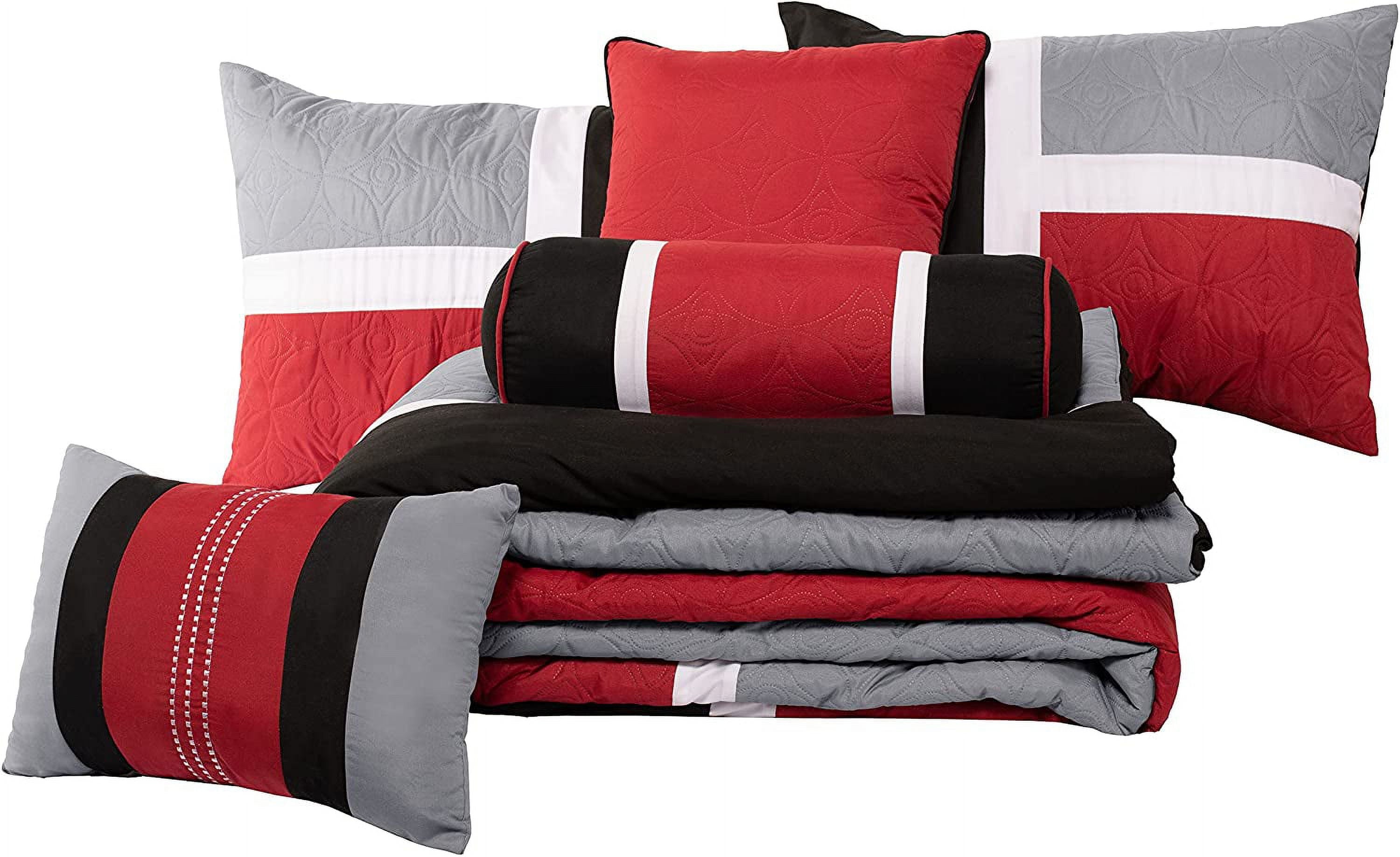 All-Season 7-Piece Medallion Patchwork Comforter Set, Full, Red/Gray/Black - All-Season Down Alternative Comforter Insert Detail