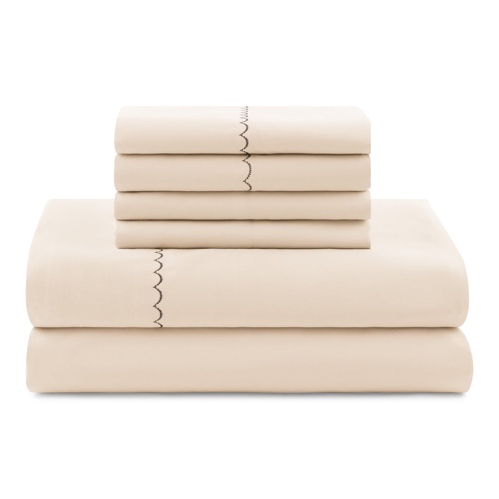 Fluffy Down Alternative Soft Touch Bed in a Bag 11-Piece Reversible Tan & Black Striped Comforter Set with Sheets, Queen - Hypoallergenic Ultra-Fluffy Quilt for Winter Detail