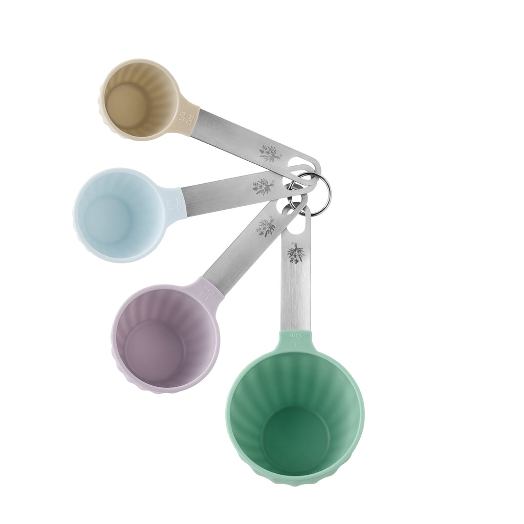 Innovative 8-Piece Plastic Measuring Cup and Spoon Set, Multicolor - Premium Stainless Steel Garlic Presser & Peeler Detail