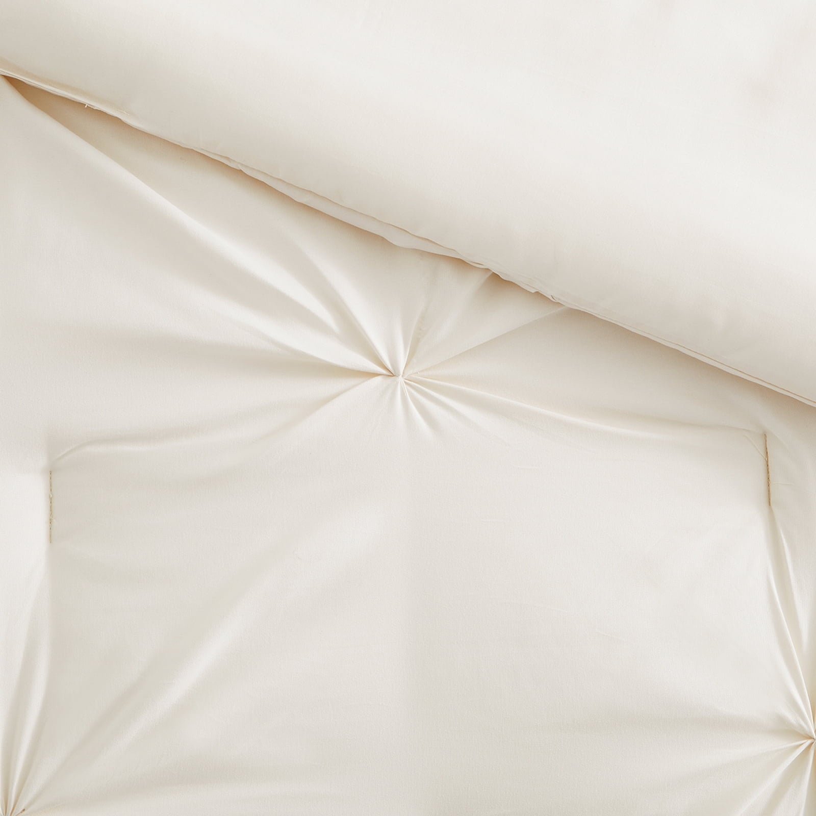 Heavyweight Warmth Comforter Set, 3-Piece, Queen, Pleated Wrinkle-Resistant Microfiber Bedding, Ivory, All-Season - Hypoallergenic Ultra-Fluffy Quilt for Winter Detail
