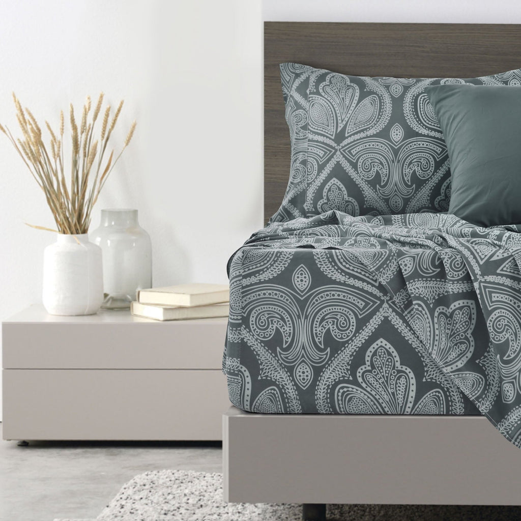 Breathable Luxury Queen Bed Sheets Set - 6 Piece Brushed Microfiber Bed Sheet - Shrinkage and Fade Resistant - (Queen, Grey) - Premium Ultra-Soft Pillowcase Pair for Sleeping Detail