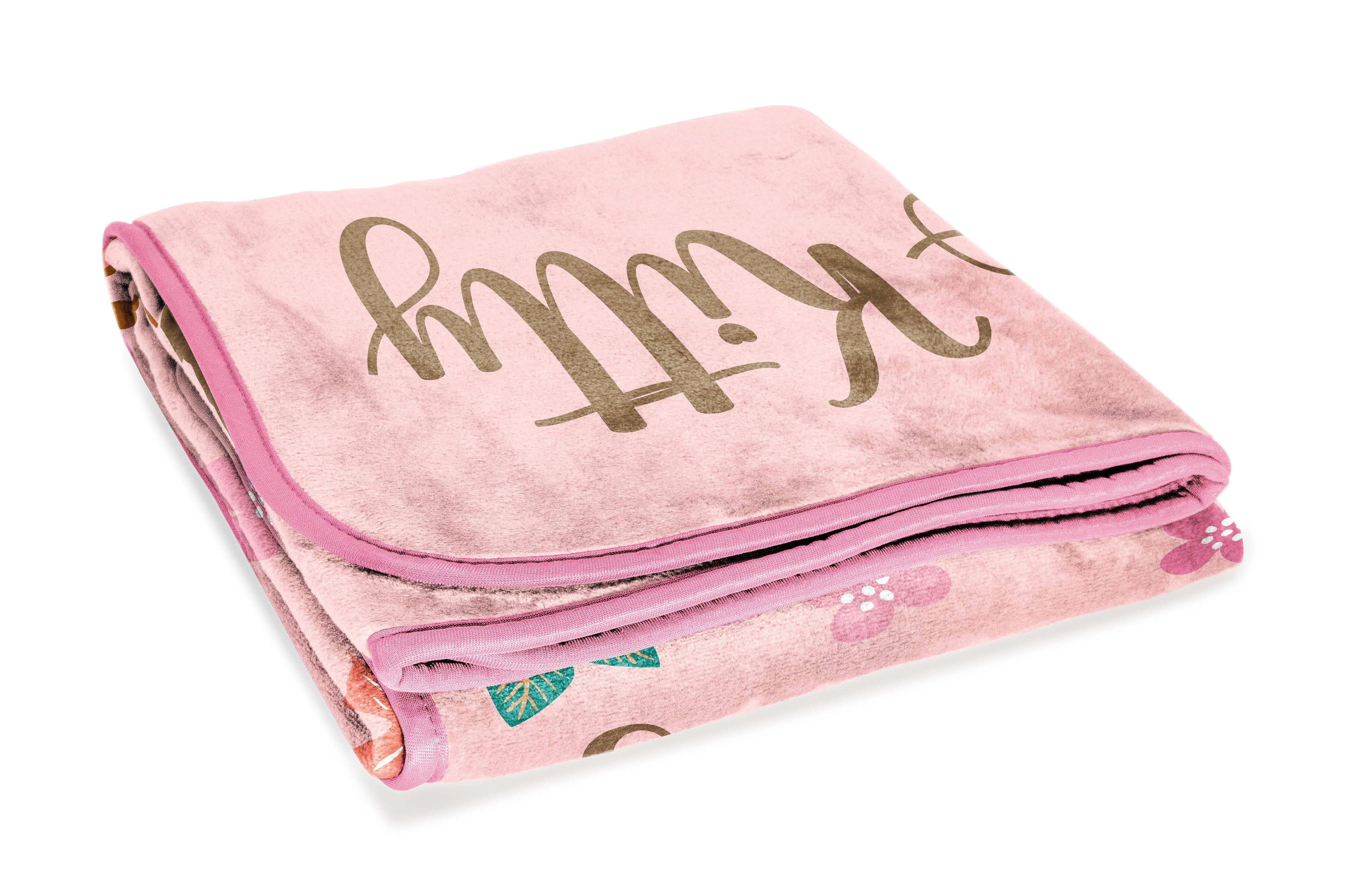 Cozy Fleece Floral Grace 46 x 60 Coral Fleece Kids Throw Blanket - Soft Bedding Accessories - Lightweight Plush Warm Blanket for All Seasons Detail