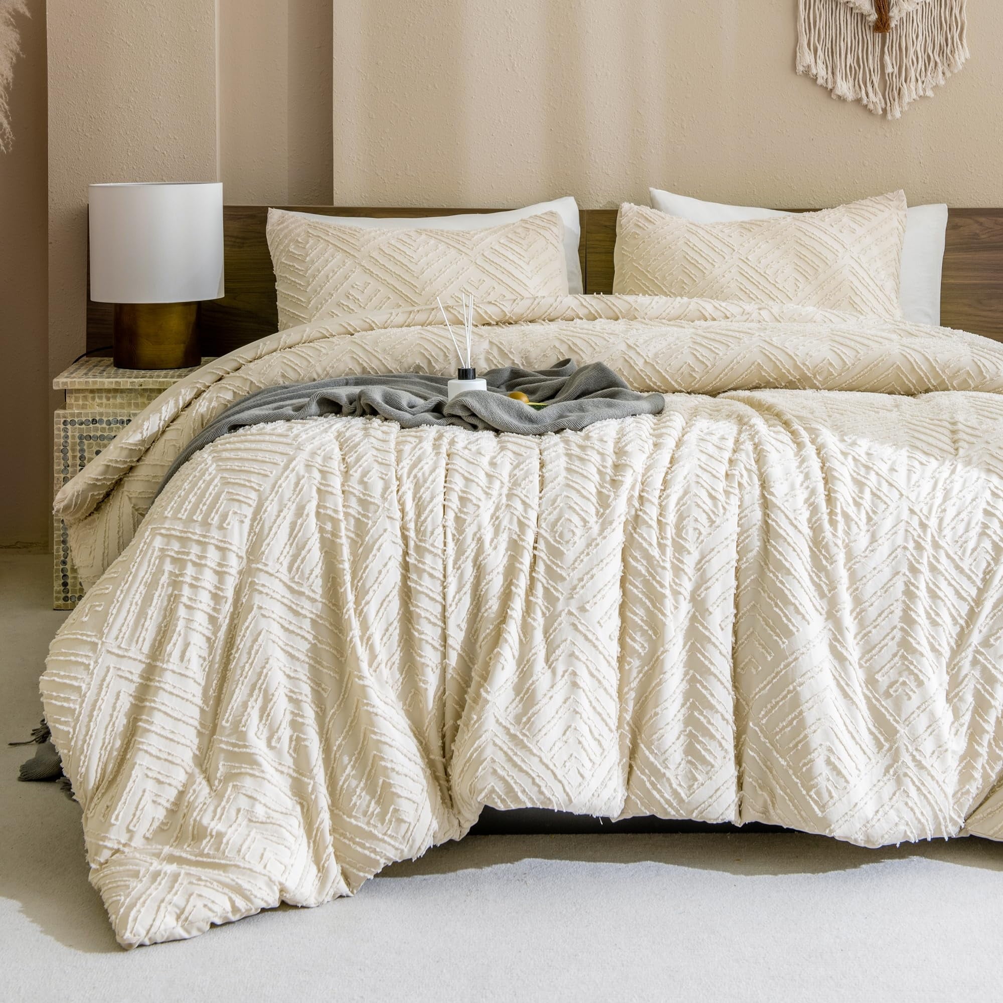 Fluffy Down Alternative King Size Comforter Sets Beige - 3 Pieces Cream Boho Bedding Comforter Set for King Bed - Soft Fluffy Tufted Textured... - Hypoallergenic Ultra-Fluffy Quilt for Winter Detail