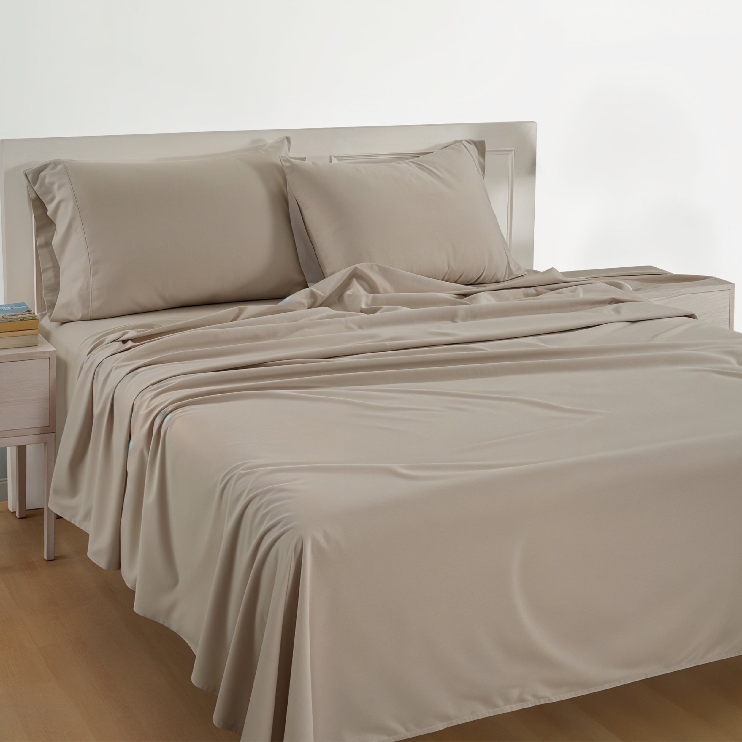 Breathable Luxury 100% Cotton Sheets Set – 4 Piece Cal King Bed Sheet, Soft & Comfy All Season Breathable Percale Weave, 15” Snug Fit D... - Premium Ultra-Soft Pillowcase Pair for Sleeping Detail