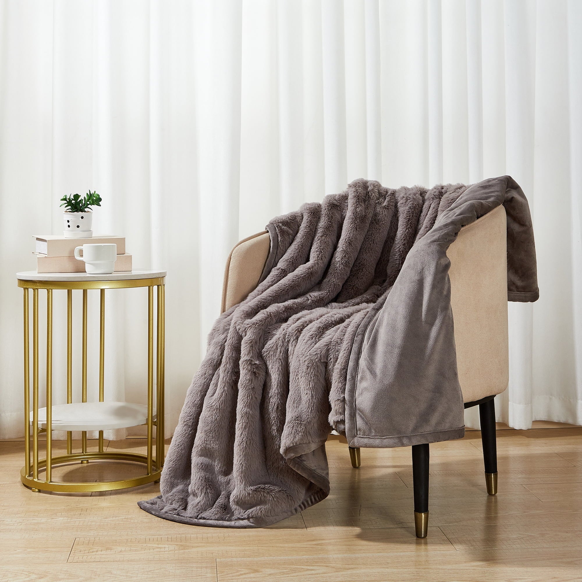 Reversible Sherpa Grey Faux Fur Ultra Soft Luxury Oversized Throw Blanket 50" x 72", Grey Bisque - Luxury Knitted Decorative Throw Blanket with Fringes Detail