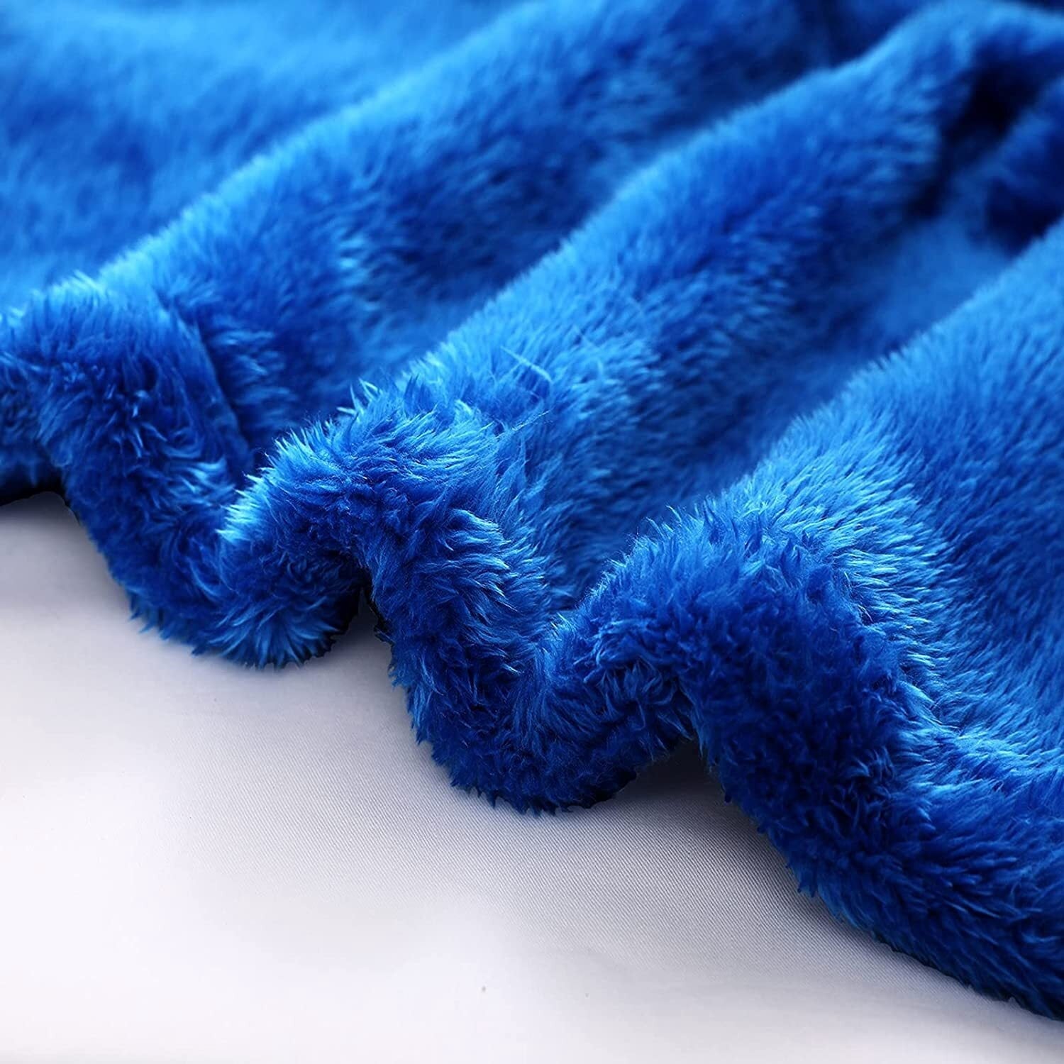 Cozy Fleece Plush Fuzzy Fleece Throw Blanket (40" x 50", Cobalt Blue)- Soft, Warm and Lightweight - Super Soft Reversible Sherpa Flannel Blanket Detail