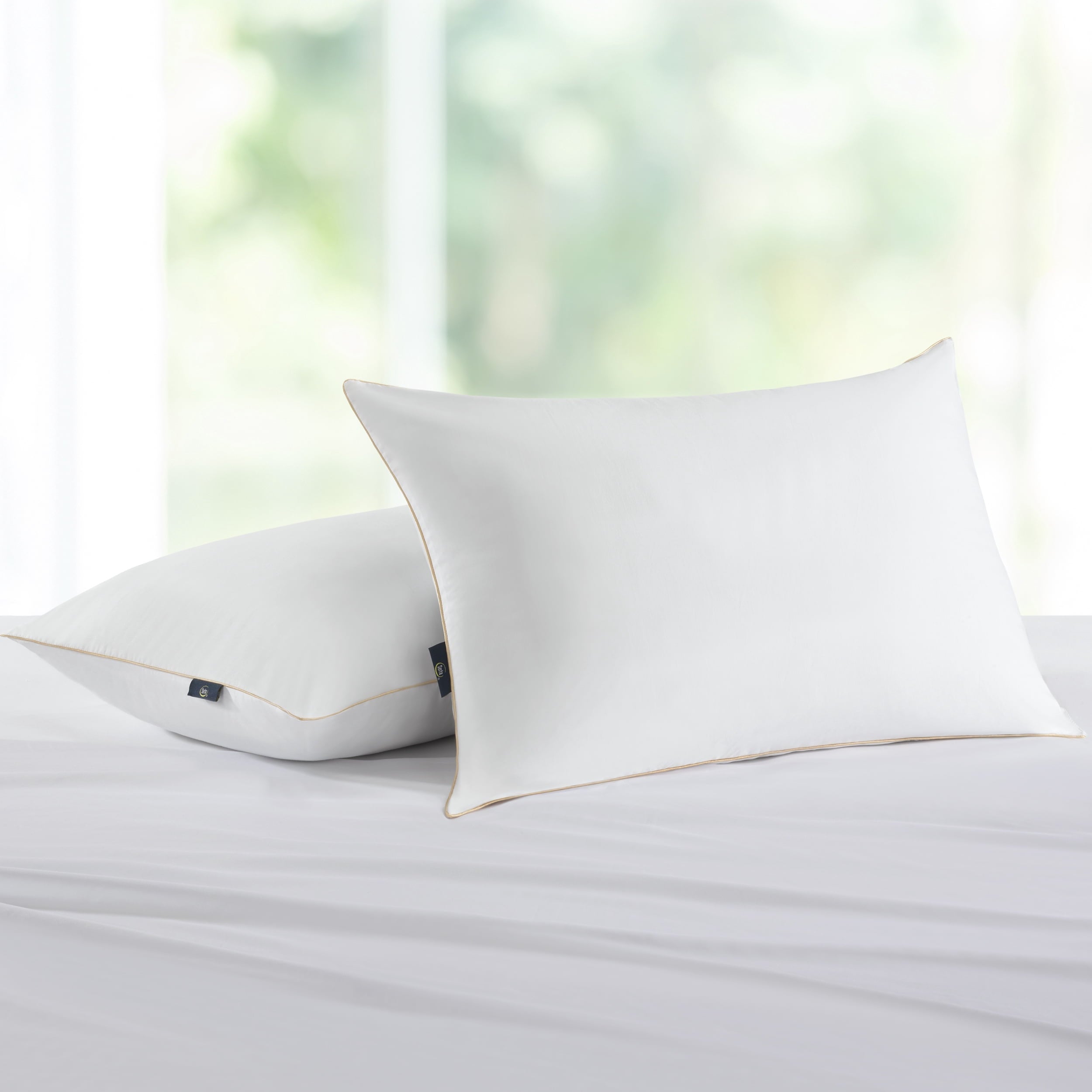 Orthopedic Support pedic Bounce Back Standard/Queen Bed Pillow, Hypoallergenic Fill - Hotel Quality Plush Sleeping Pillows Detail