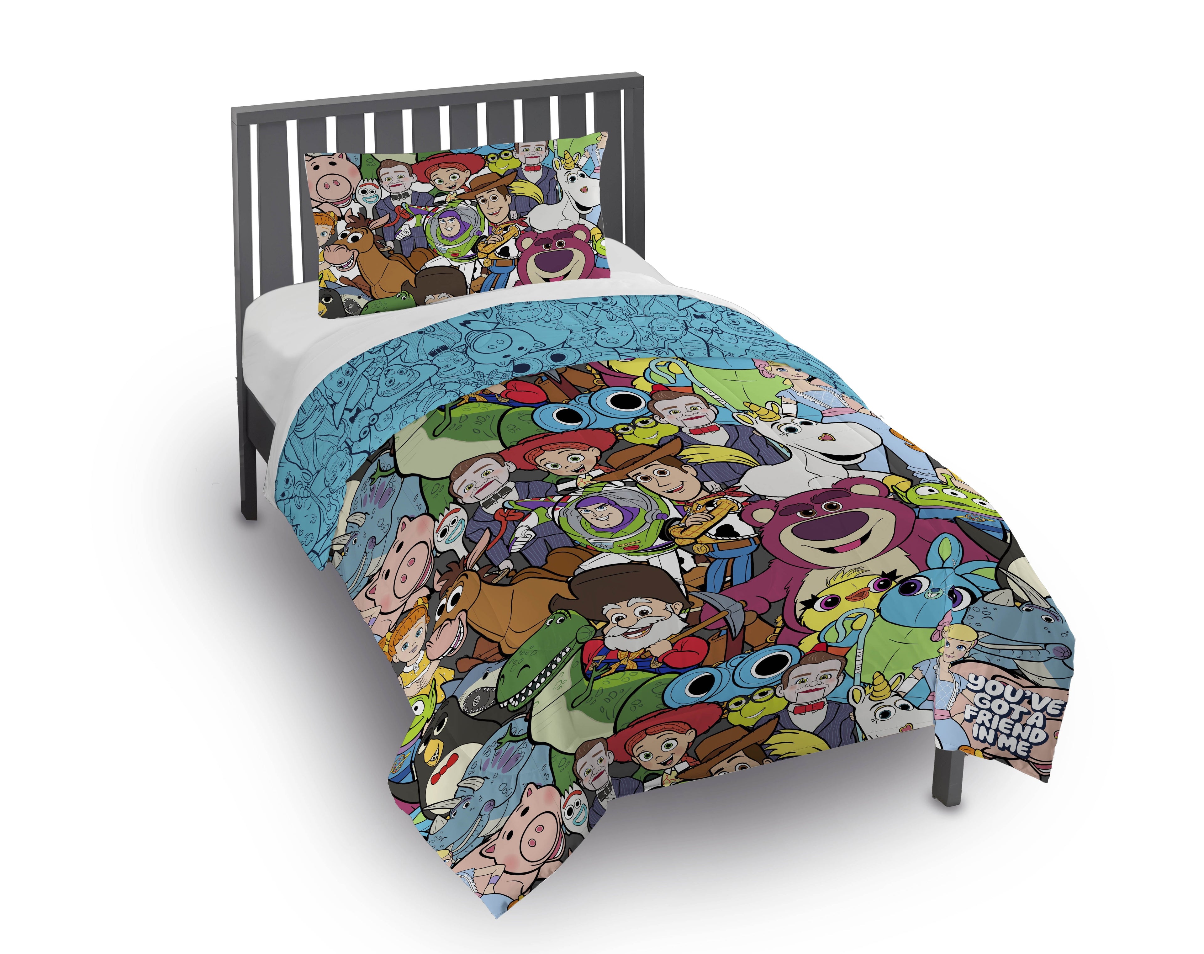 Luxurious Quilted You've Got a Friend Reversible Comforter and Pillowcase Set, Twin/Full, Kids Bedding - Luxurious Quilted Duvet Cover Set Detail