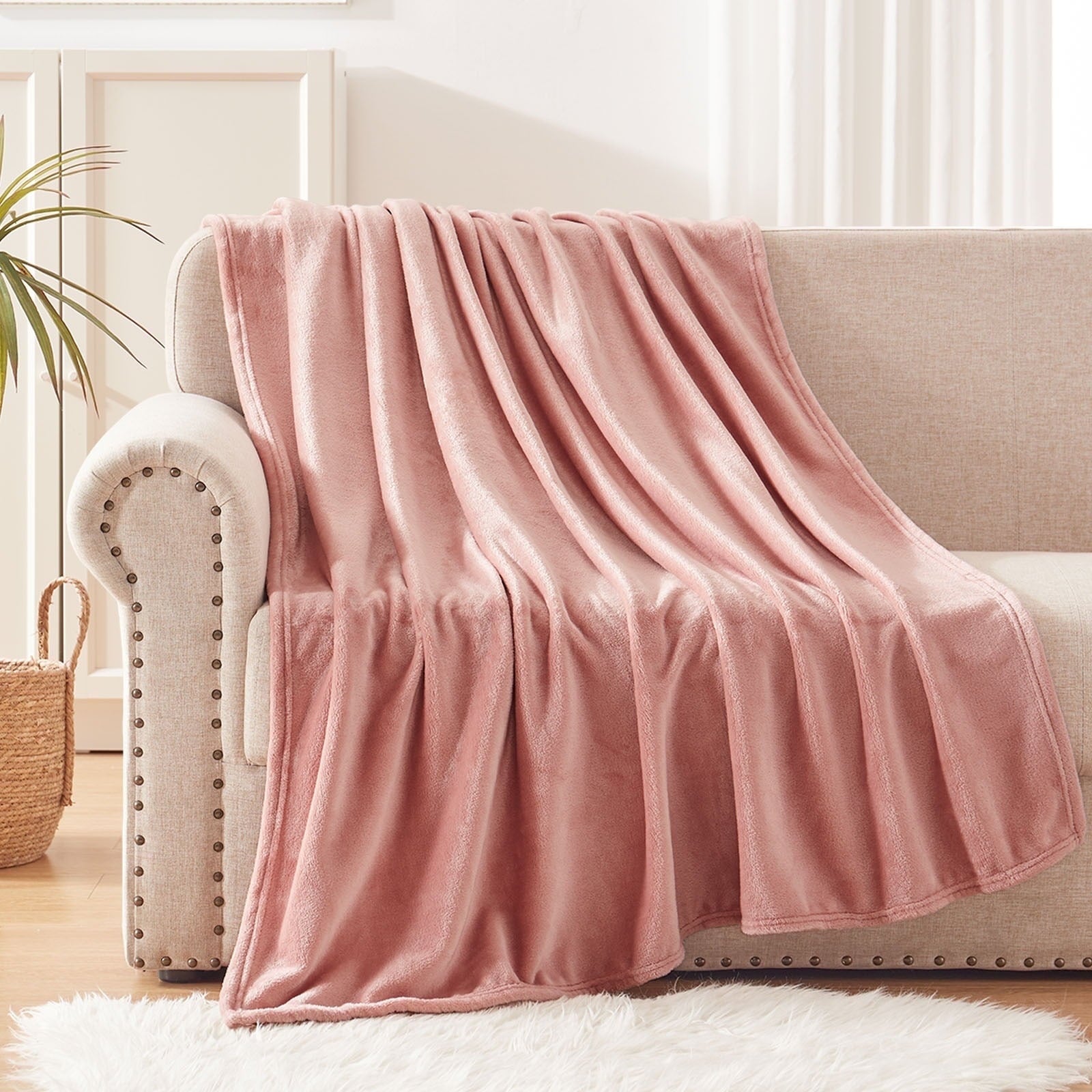 Lightweight Warm Large Flannel Fleece Velvet Plush Throw Blanket - 50" x 70" (Pink) - Cozy Fleece Throw Blanket for Couch & Bed Detail