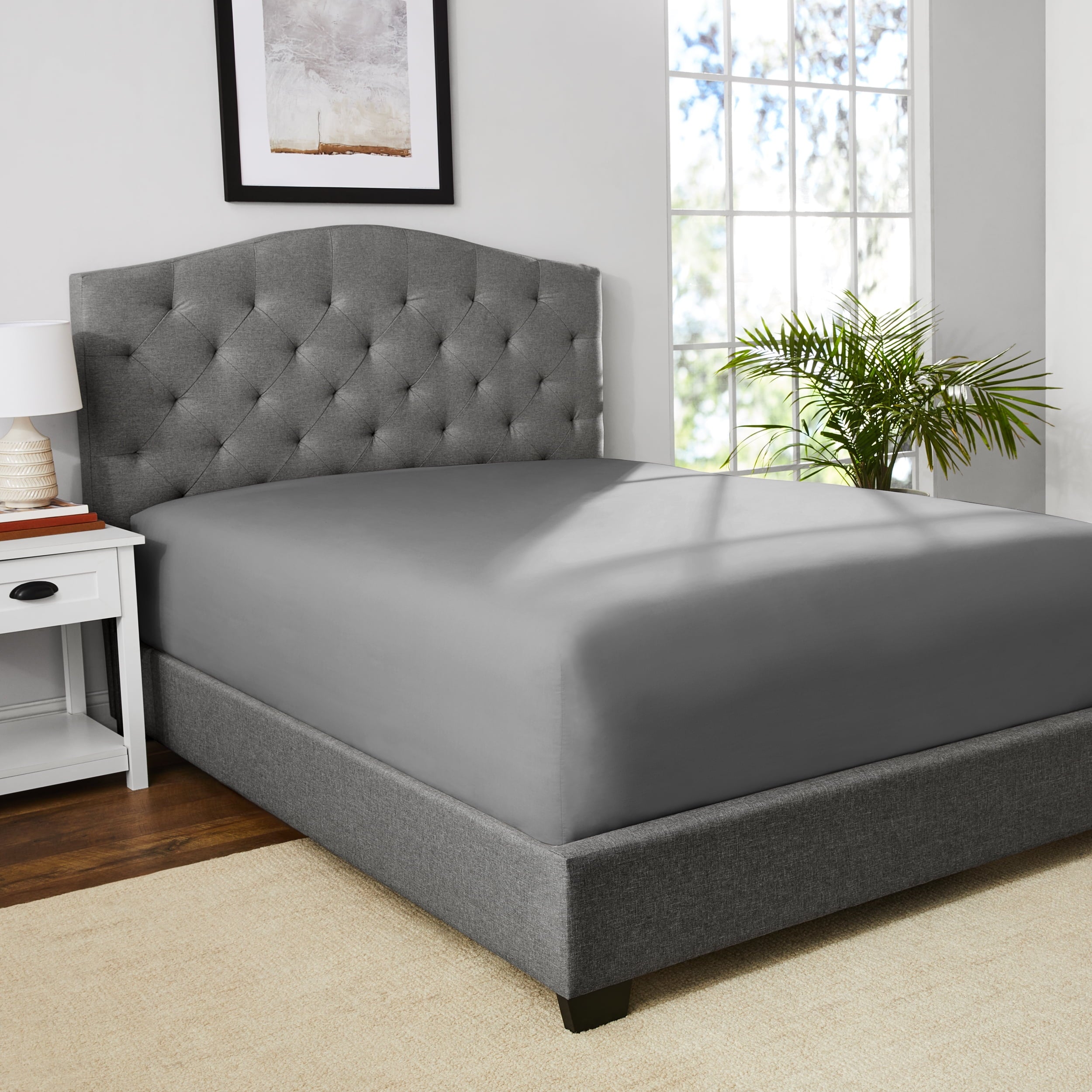 Premium Egyptian Cotton Easy Care 300 Thread Count Solid Soothing-Gray CVC Cotton Blend Fitted Sheet, King (Adult) - Luxury Bed Sheet Set with Deep Pockets Detail