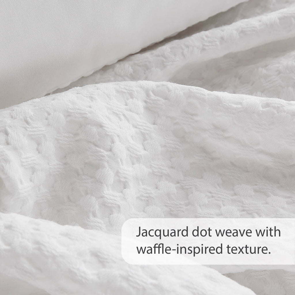 All-Season Comforter Sets Twin/Twin-XL, 2 Piece Soft Bedding Sets, Off-White Comforter Bed Set with Pillow Shams - Luxurious Quilted Duvet Cover Set Detail