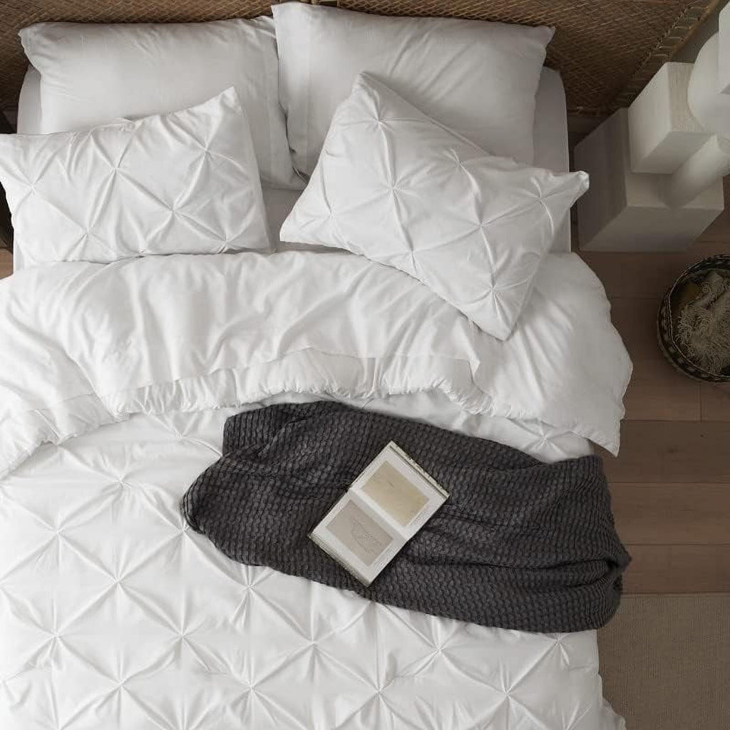 All-Season White Queen Comforter Set- 7 Pieces Pintuck Bedding Set with Comforters, Sheets, Pillowcases & Shams - Hypoallergenic Ultra-Fluffy Quilt for Winter Detail