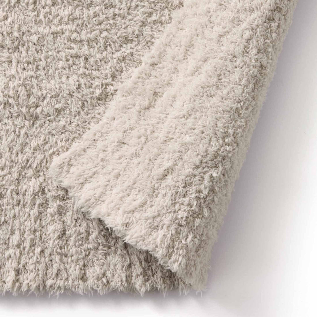 Cozy Fleece Beige Cozy Knit Throw, 50" x 72" - Cozy Fleece Throw Blanket for Couch & Bed Detail