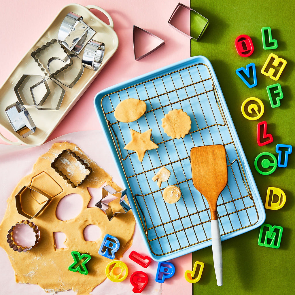 Premium Kitchen Metal Shaped Cookie Cutters Set, 14 Pieces - Innovative Kitchen Helper for Modern Cooking Detail