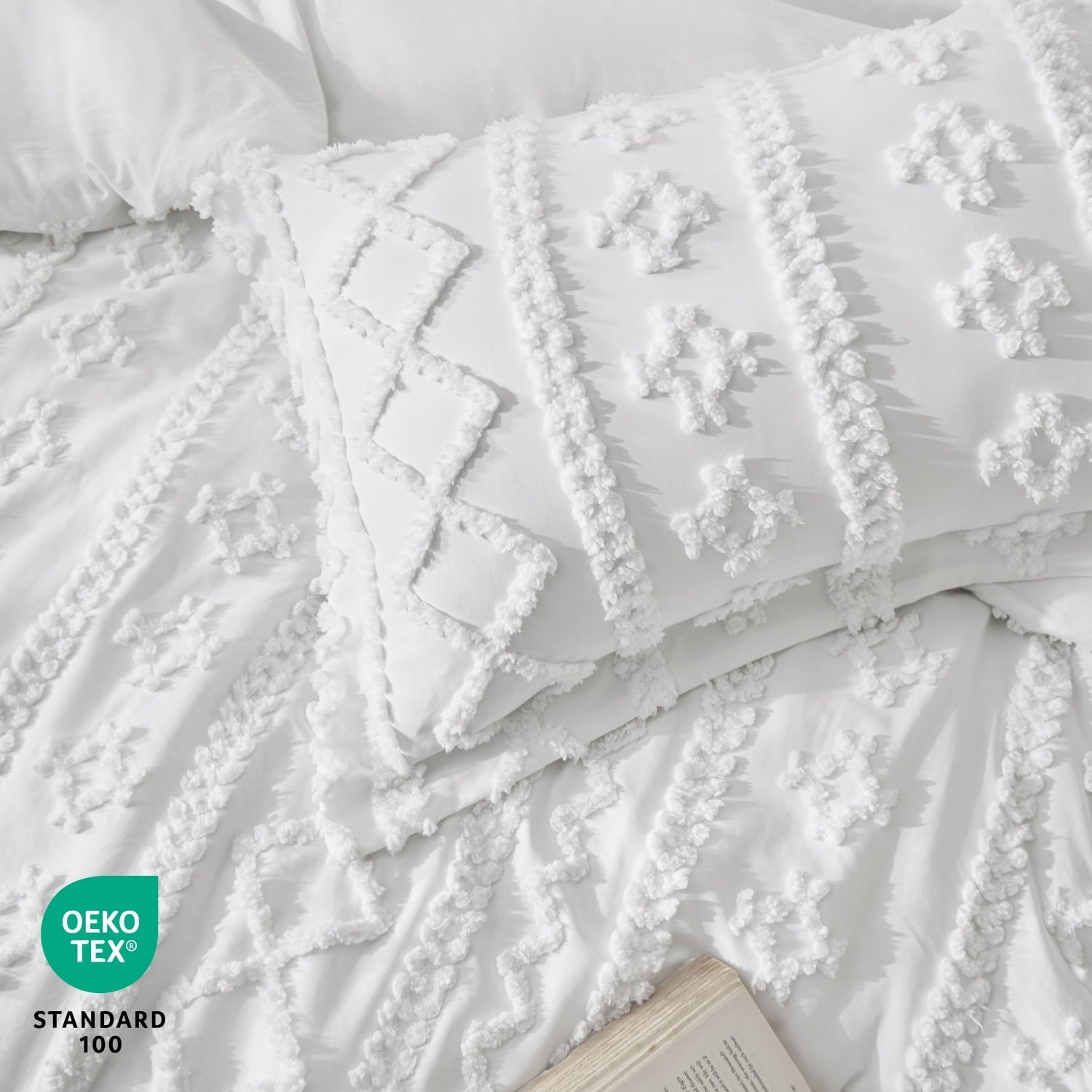 Fluffy Down Alternative Tufted Boho Comforter Set, 2 Pieces Farmhouse Shabby Chic Embroidery Bed Set, Soft Jacquard Comforter for All Seasons... - All-Season Down Alternative Comforter Insert Detail