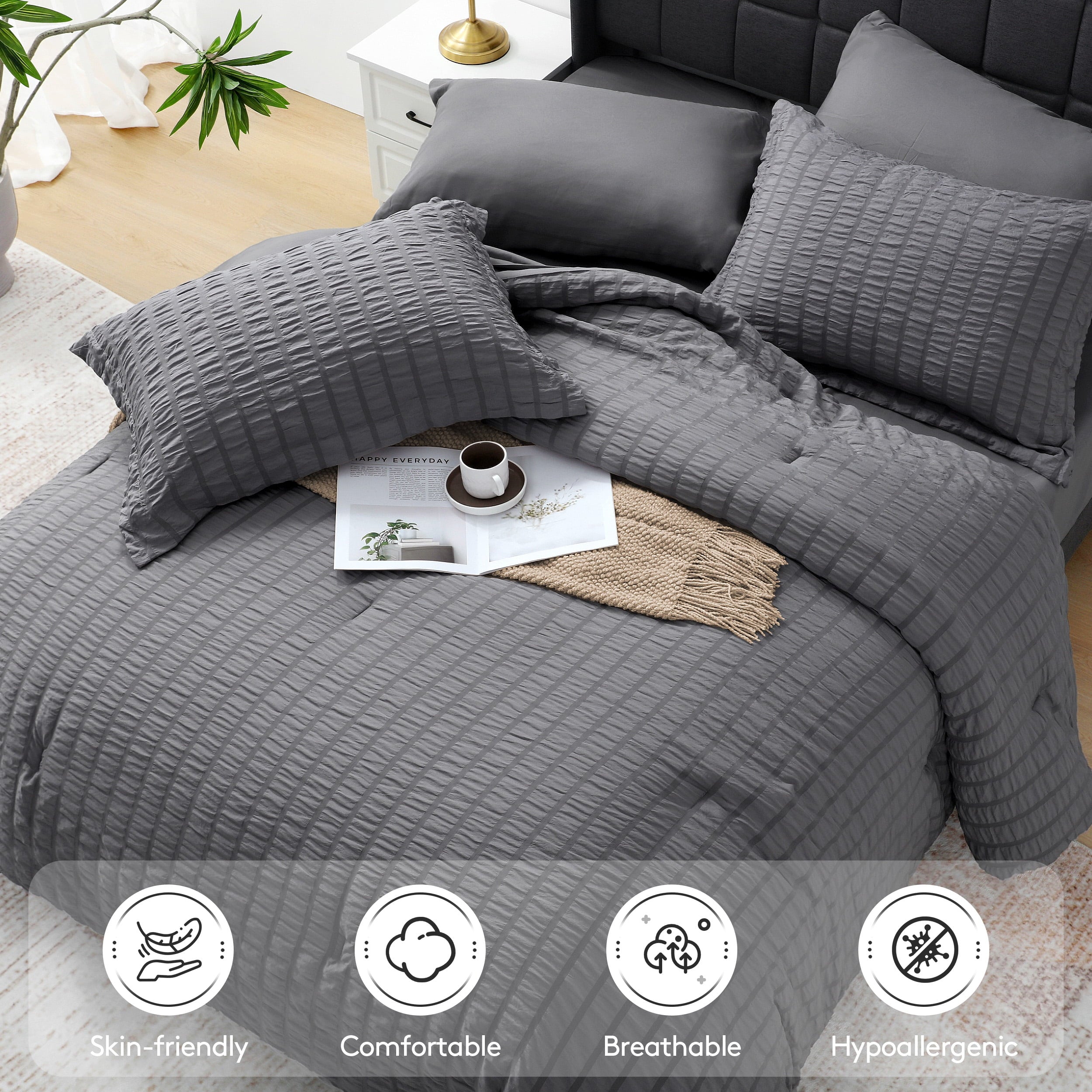 Hypoallergenic Cloud 7 Piece Queen Comforter Set, Bed in a Bag with Sheets, Pillowcases & Shams, All Season Soft Bedding, Cozy and Lightwe... - All-Season Down Alternative Comforter Insert Detail