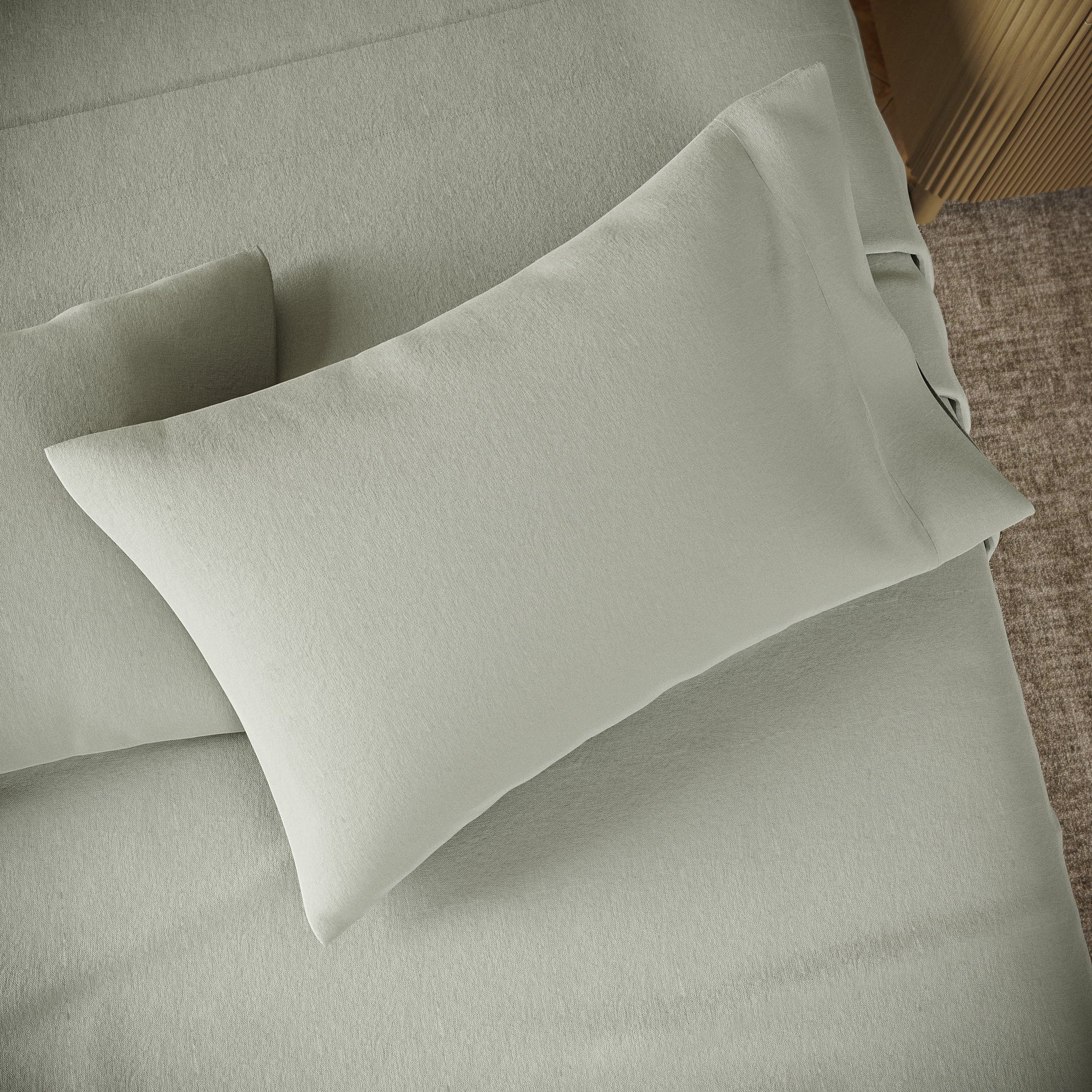 Cooling Sateen Solid 4-Piece 100% Cotton Washed Percale Sage Green Sheet Set, Full - Breathable Egyptian Cotton Flat & Fitted Sheets Detail