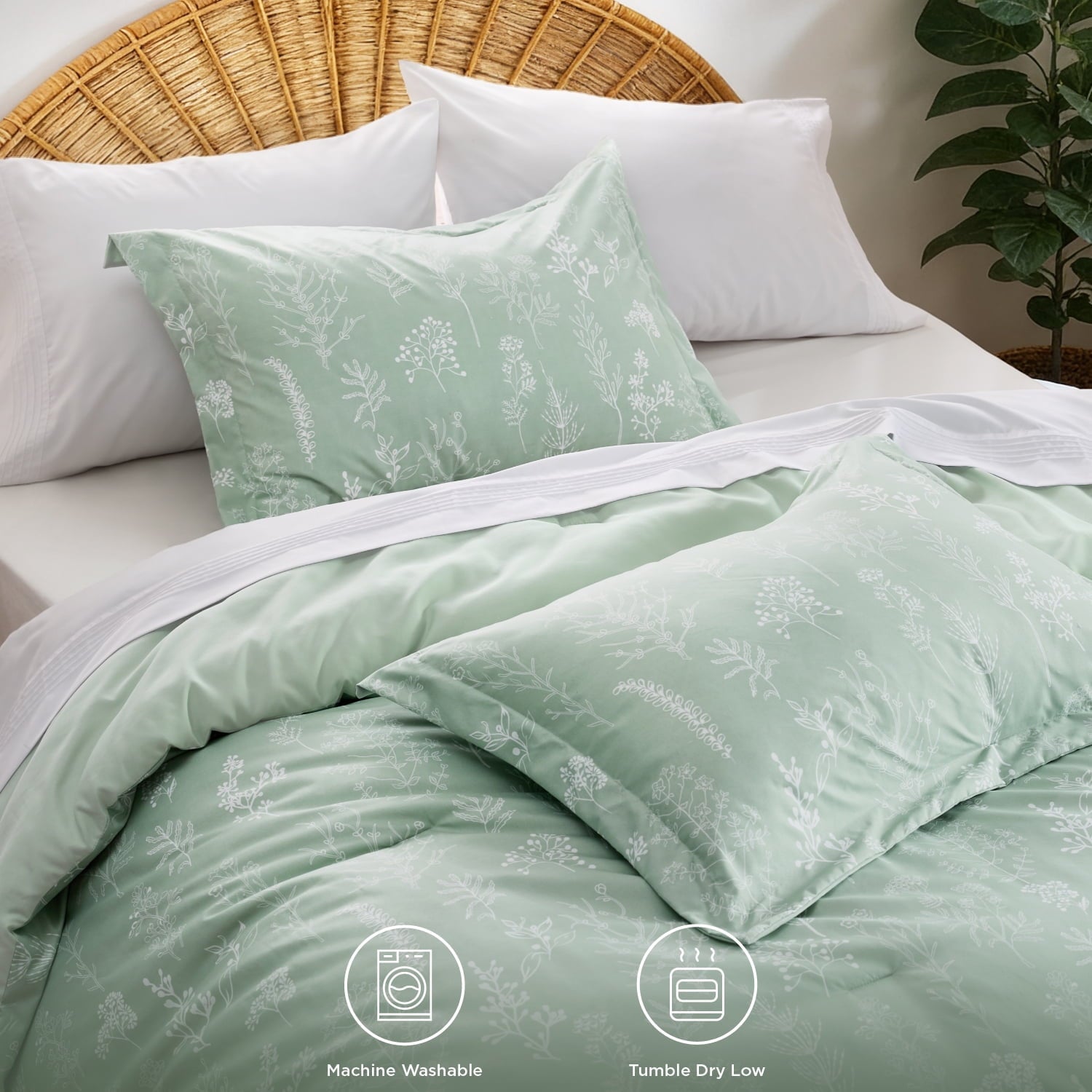 All-Season 3 Pieces Sage Green Floral Comforter Sets, 1 Botanical Flowers Reversible Comforter and 2 Pillow Shams, Queen Size Be... - Cloud-Like Soft Lightweight Bed Comforter Detail