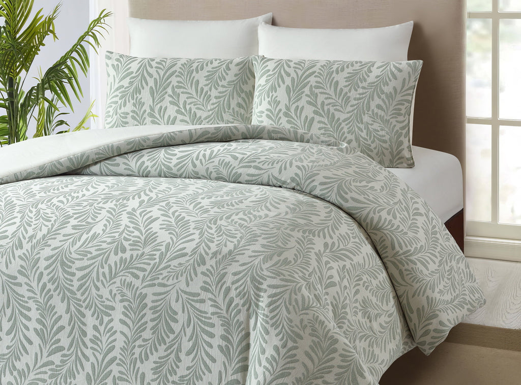 All-Season Botanical 3-Piece Comforter Set, Green, Full Queen, All Ages - Cloud-Like Soft Lightweight Bed Comforter Detail