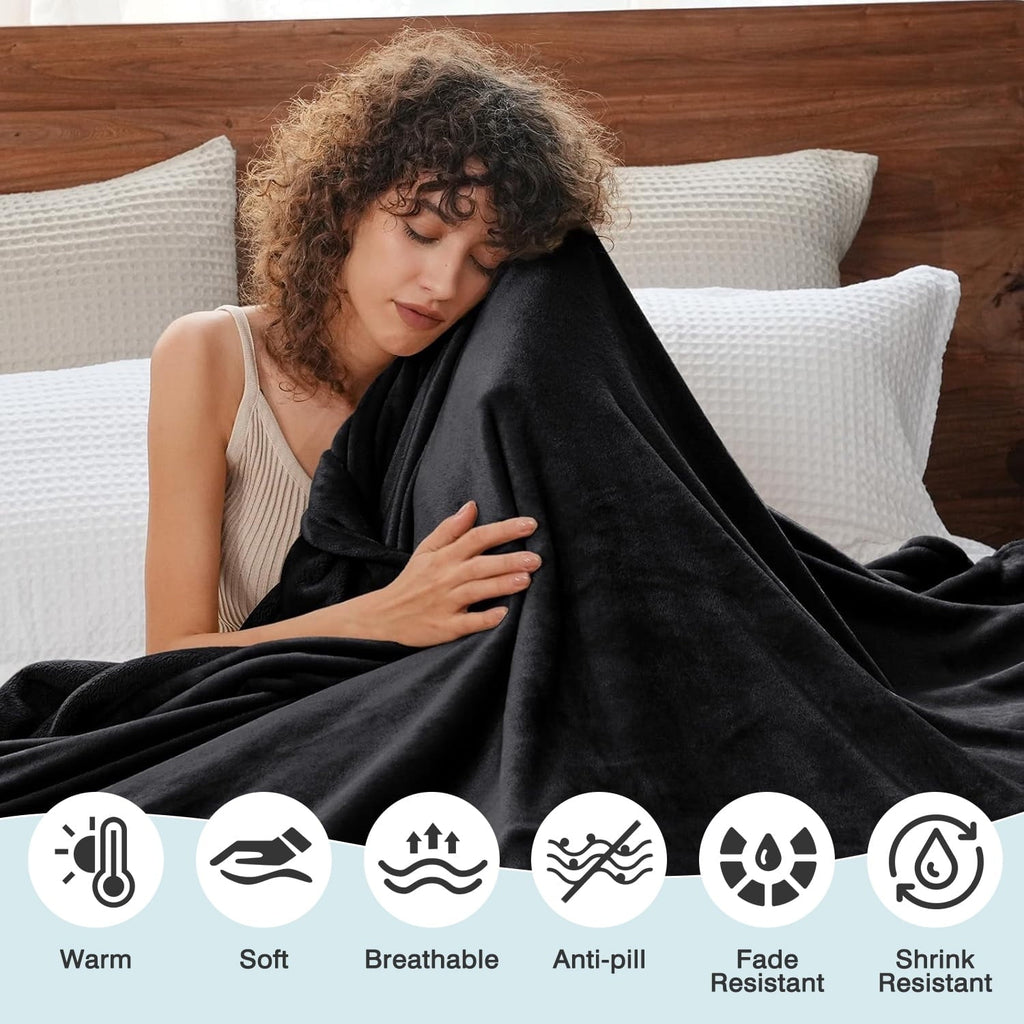 Lightweight Warm Throw Size Blanket, Luxury Plush Cozy Fuzzy Fleece Blanket, Super Soft Warm Big Lightweight Throw Blanket All Seasons... - Super Soft Reversible Sherpa Flannel Blanket Detail
