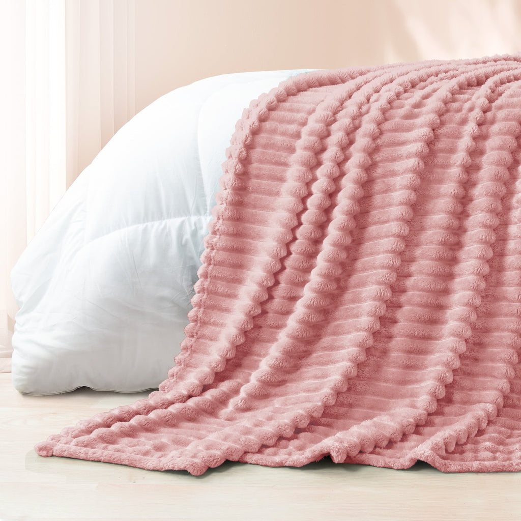 Decorative Knitted Fleece Throw Blanket for Couch, Super Soft 3D Striped Jacquard Blanket, Lightweight Fuzzy Cozy Blankets, Pink, 50"x60" - Lightweight Plush Warm Blanket for All Seasons Detail
