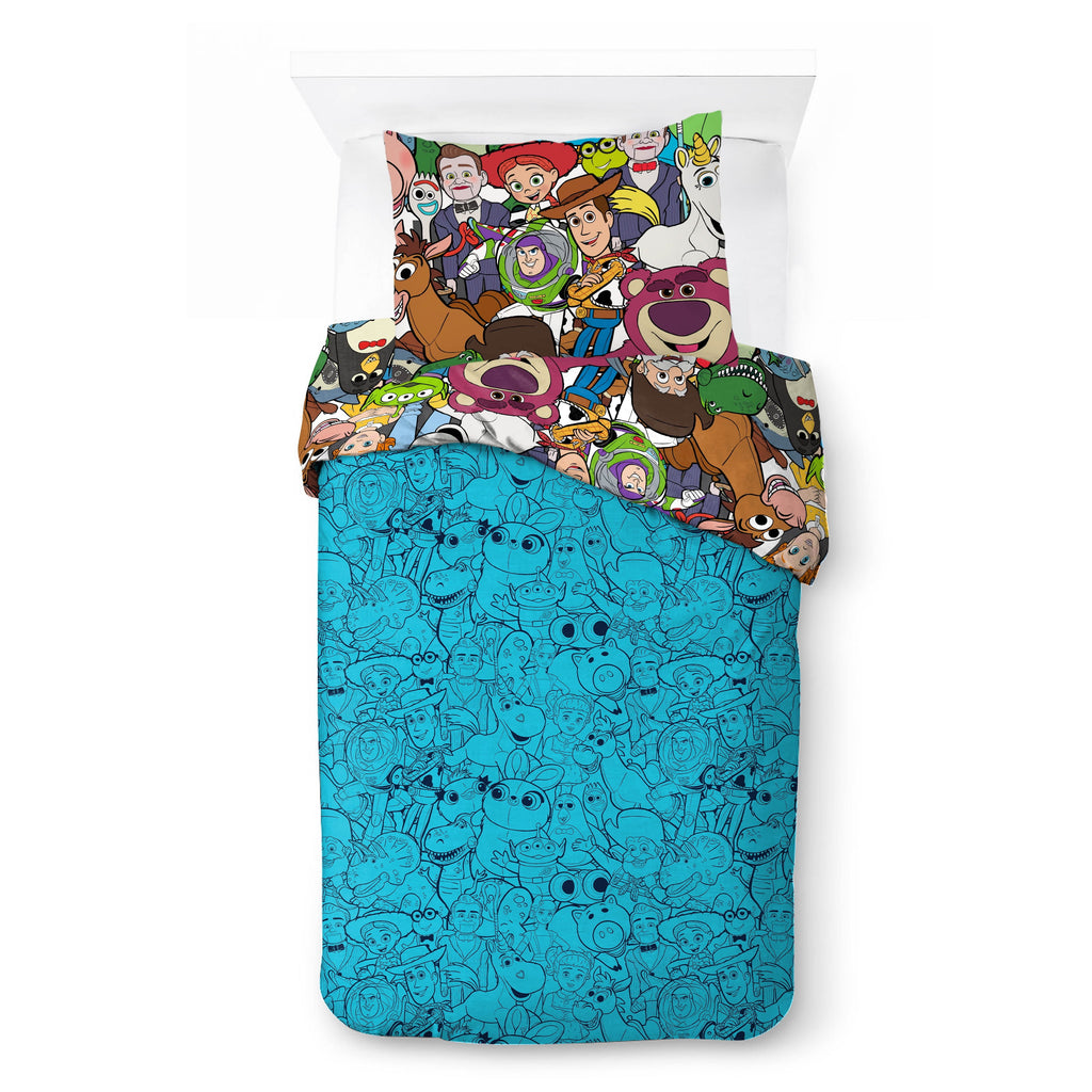 Luxurious Quilted You've Got a Friend Reversible Comforter and Pillowcase Set, Twin/Full, Kids Bedding - Luxurious Quilted Duvet Cover Set Detail