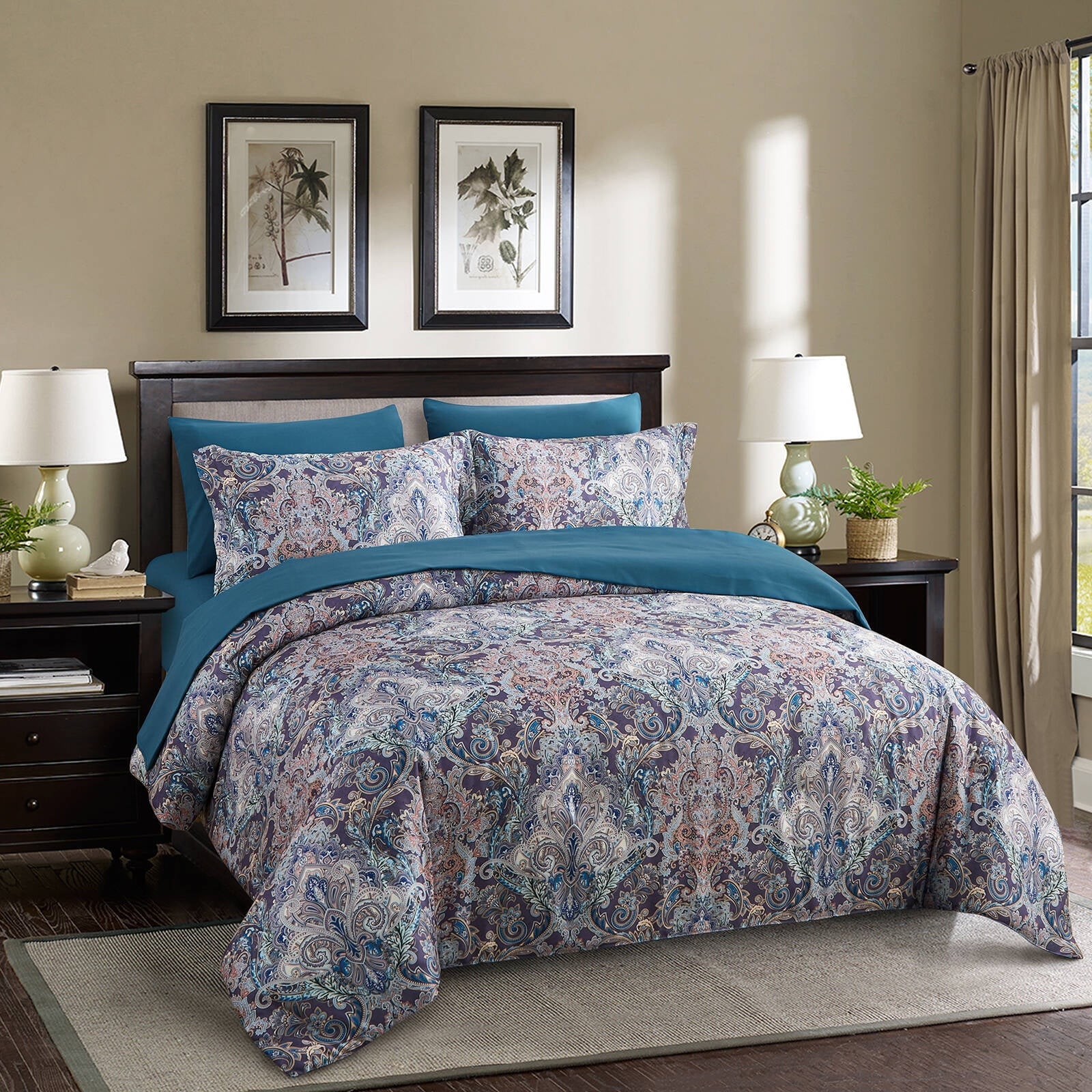 Fluffy Down Alternative Boho Paisley Print Luxury Comforter Bed in a Bag Set Queen Size, Vintage Floral Medallions Microfiber Bedding Set - All-Season Down Alternative Comforter Insert Detail