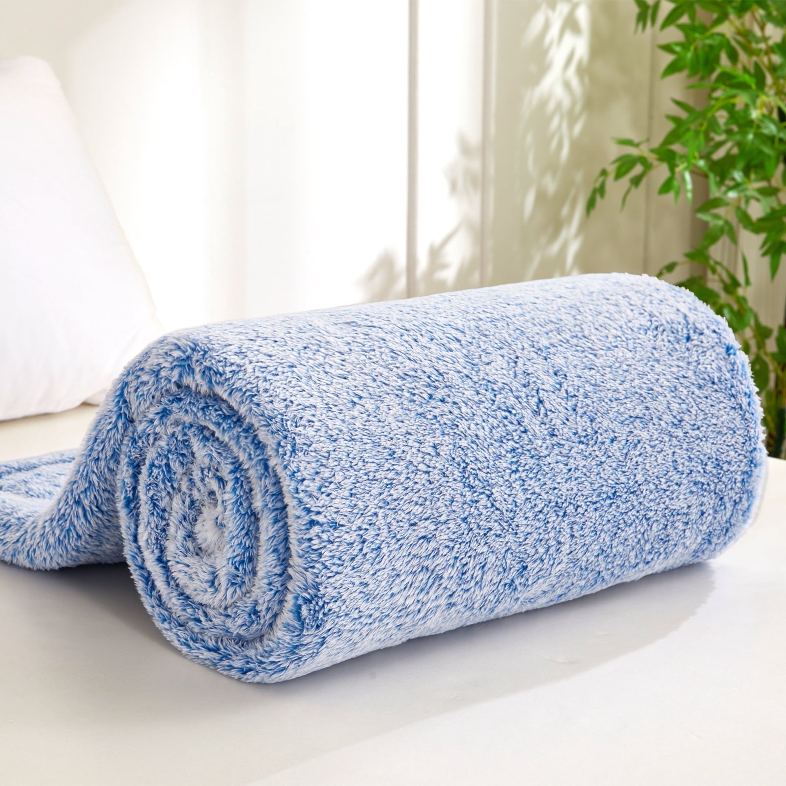 Reversible Sherpa Plush Fuzzy Large Fleece Throw Blanket (50" x 70", Mixed Cobalt Blue)- Soft, Warm and Lightweight - Lightweight Plush Warm Blanket for All Seasons Detail