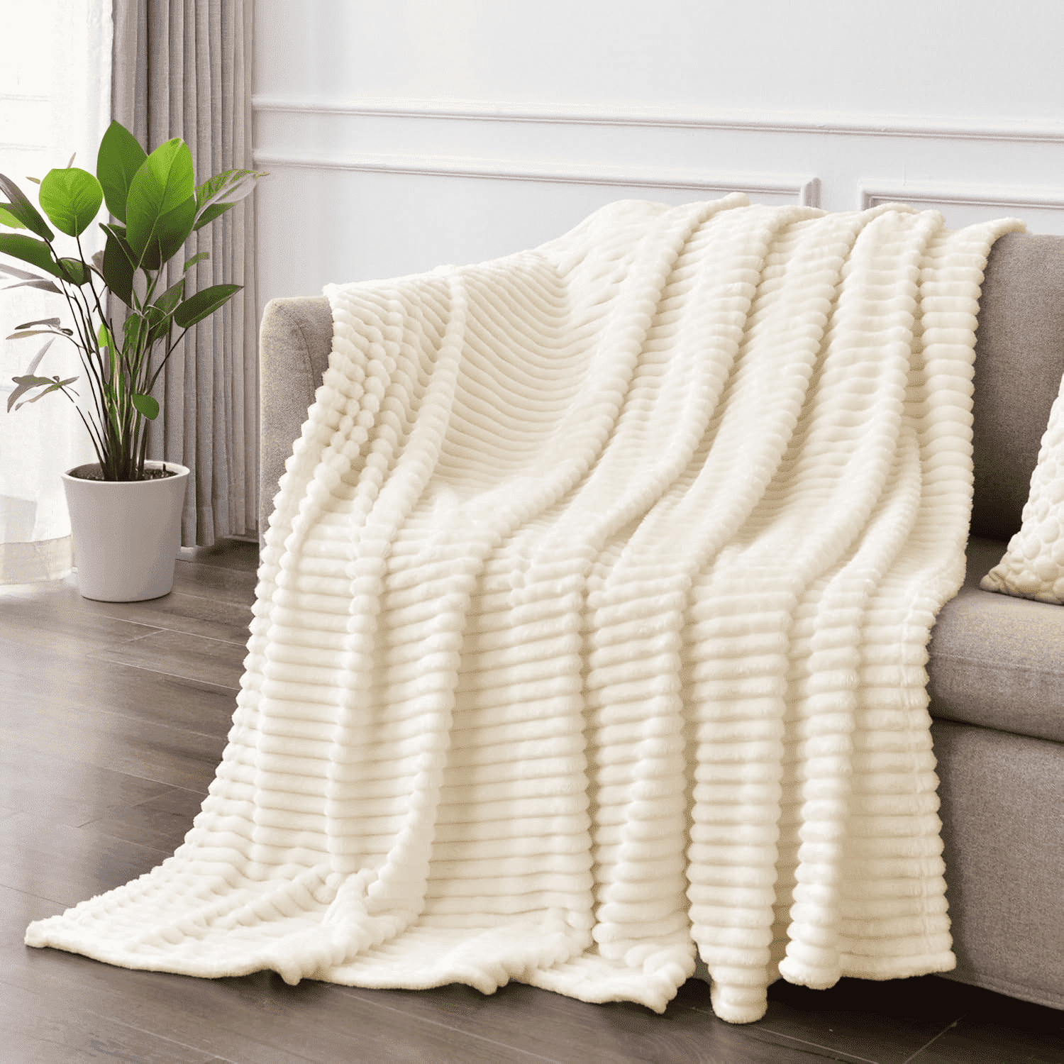 Super Soft Flannel Throw Size Blanket, Extra Soft Lightweight Bed Blanket with Strip , Plush Fuzzy Cozy Throws for Couch, Bed, Sofa Cozy... - Super Soft Reversible Sherpa Flannel Blanket - Default Title